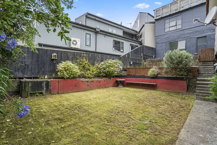 20b Kellsmere Crescent Island Bay_7