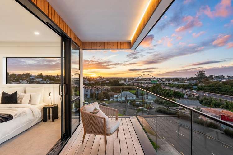 8/2 Valonia Street New Windsor_12