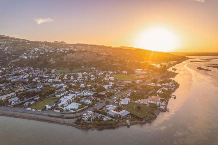 2 Celia Street Redcliffs_29