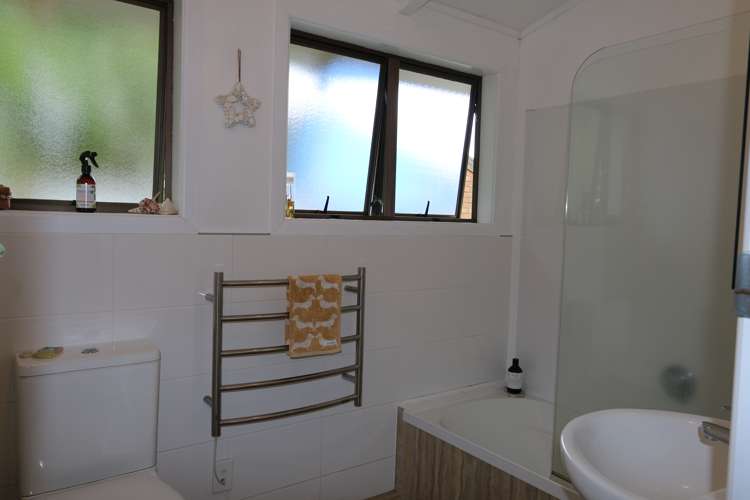 1/62 Rawhiti Road One Tree Hill_8