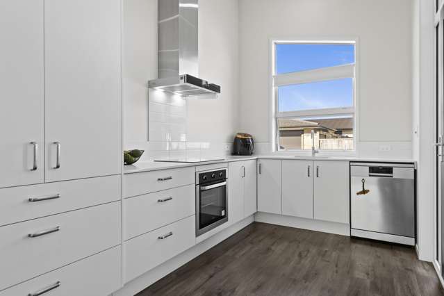 18B Komata Crescent Papamoa_2