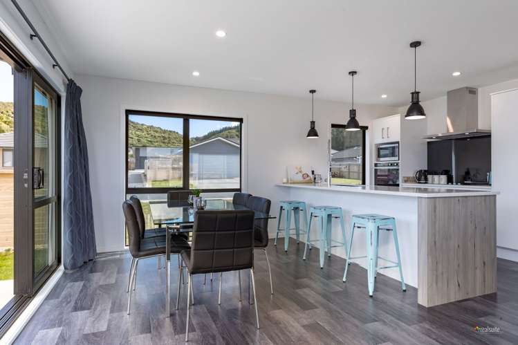 100 Riverstone Drive Riverstone Terraces_10