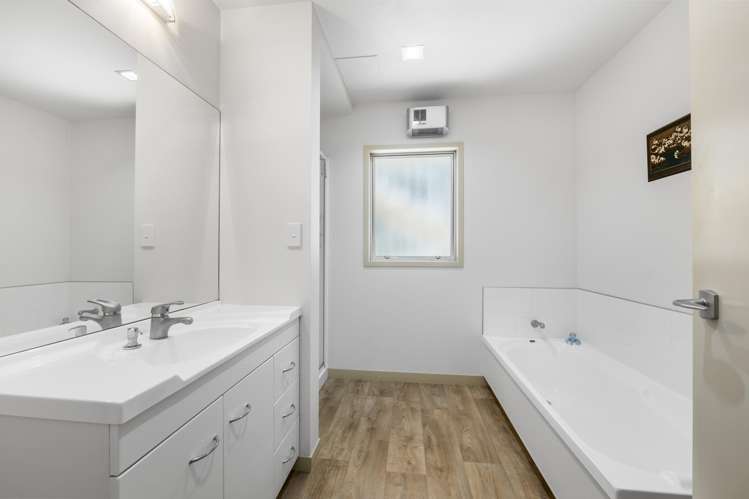 206c Heta Road Merrilands_23