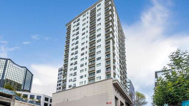 This two bedroom apartment is in a popular building complex on 11 Liverpool street.