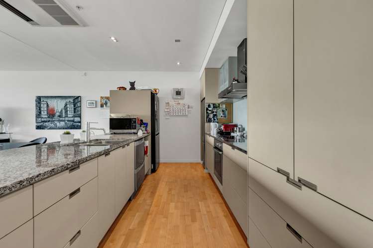 6/93 Au Saint Aubyn Street New Plymouth Central_3