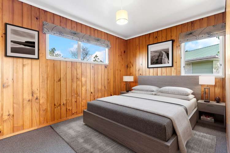 2/4 Ashbourne Place Glendene_5