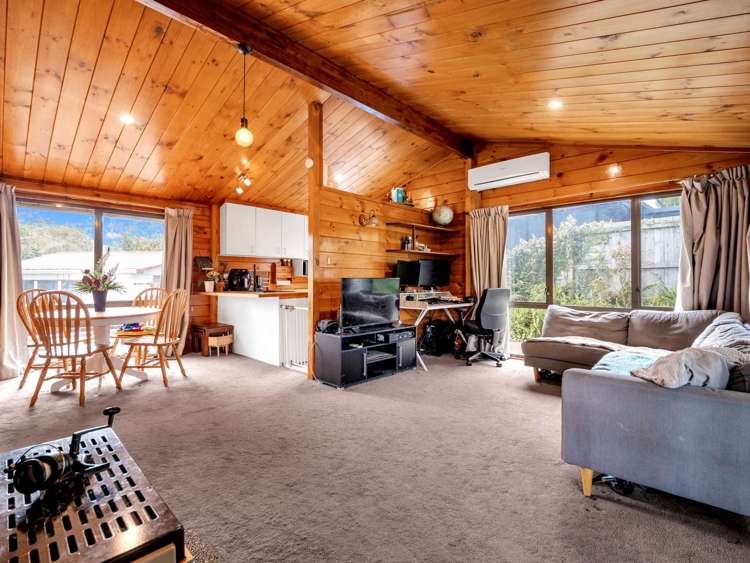 27 Ray Small Drive Papakura_5