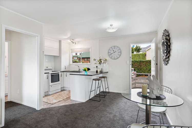 8/53 Grange Road Mt Eden_3