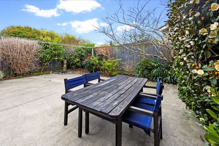 2/10 Robert Street Ellerslie_9