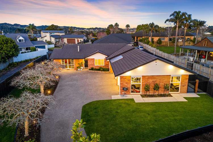 33 Sunny Crescent Huapai_16