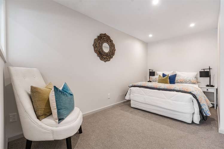 1/201 Lake Road Belmont_12