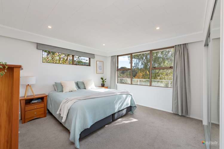 8 Chichester Drive Pinehaven_13