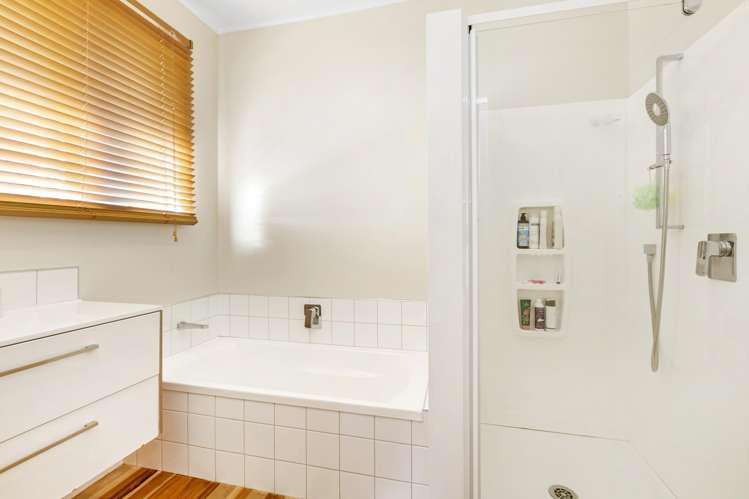 24 Wrights Road Raglan_6