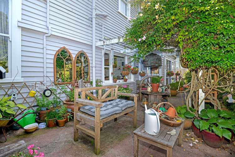 89 Esplanade Kaiti_4