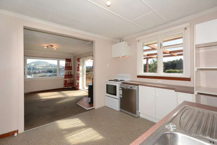 16 Thomson Street Green Island_9