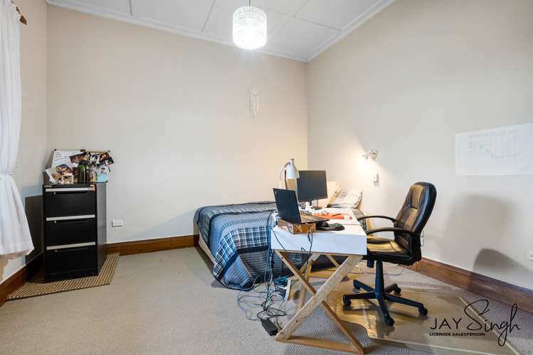 159 Tourist Road Clevedon_10