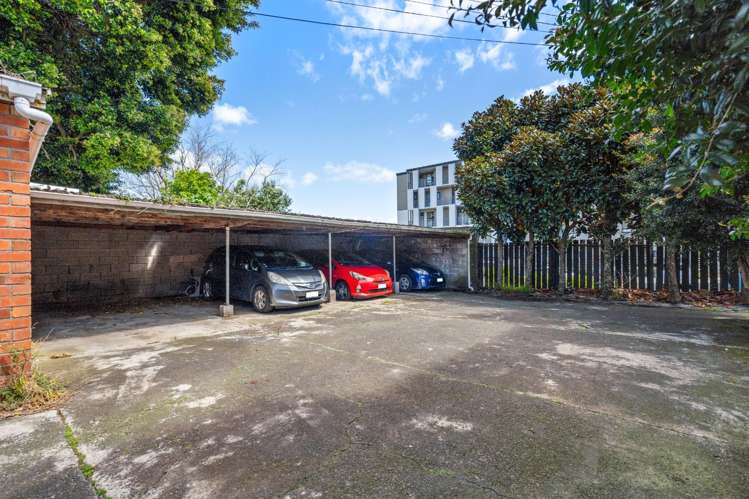 1/16 Erson Avenue Royal Oak_9