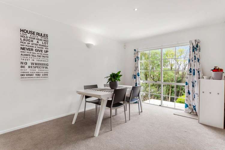 9 Owl Court Unsworth Heights_10