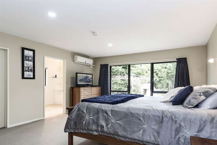 77 Acornia Close Ohauiti_11