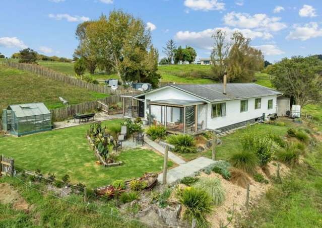 Three bedrooms in rural setting