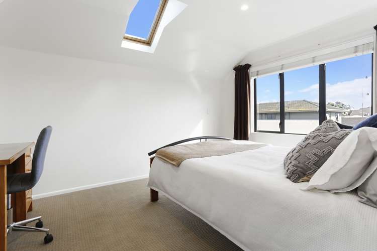 8a Devon Road Bucklands Beach_18