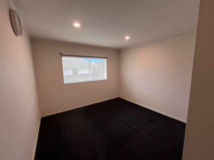 15 Milan Drive Glen Eden_15