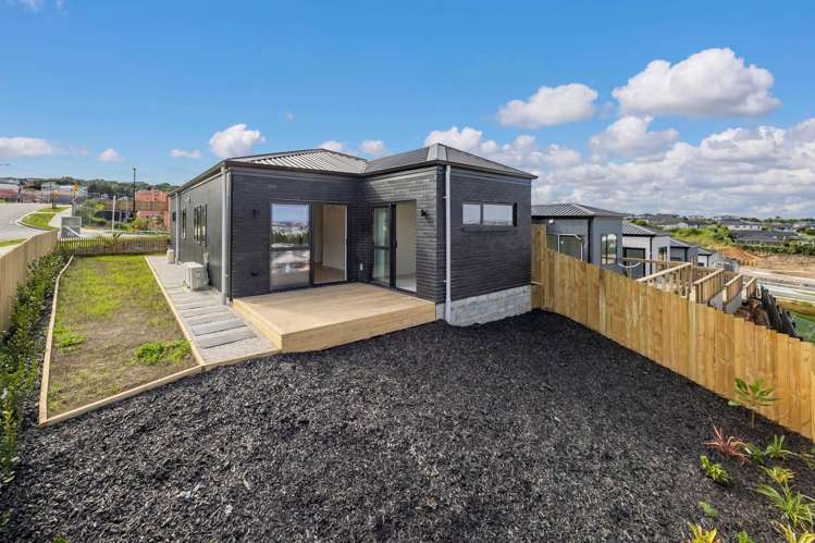 2 Moko Road Orewa_12