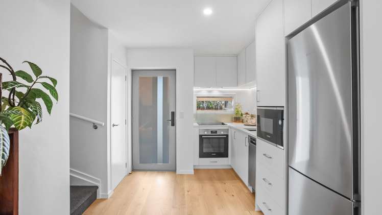 19 Helen Jenepher Lane Mount Wellington_11