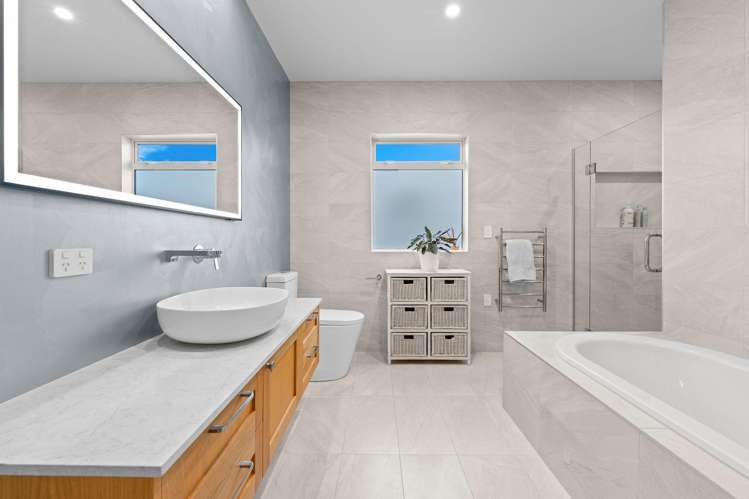 13 Matariki Drive One Tree Point_25