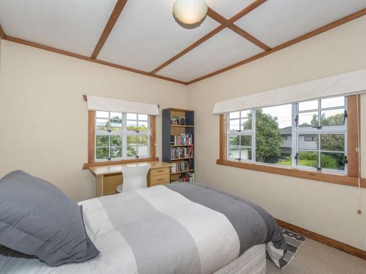 15 Hammond Street Hamilton Central_13