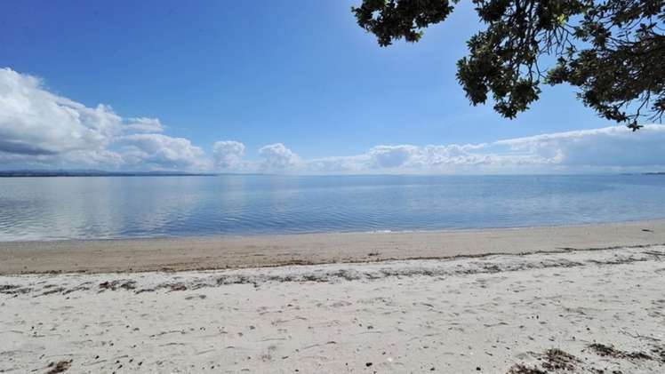 3 Uatoto Road Clarks Beach_7