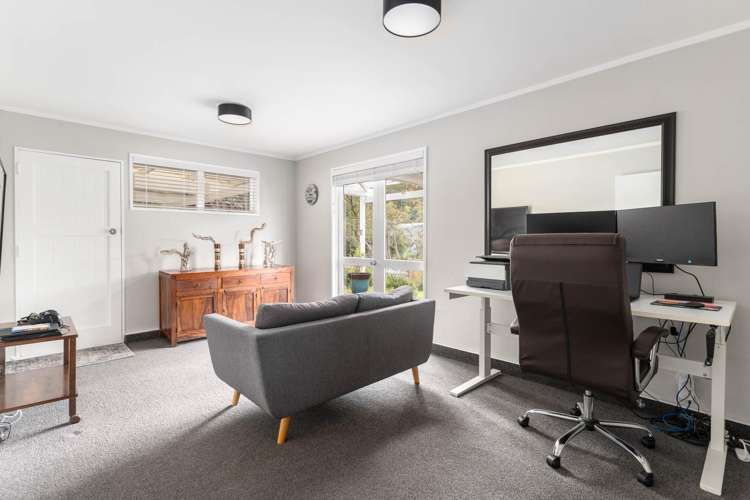 9 Dormar Place Churton Park_13