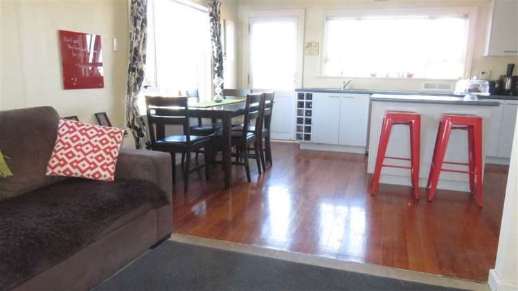 42 Kent Street Marchwiel_5