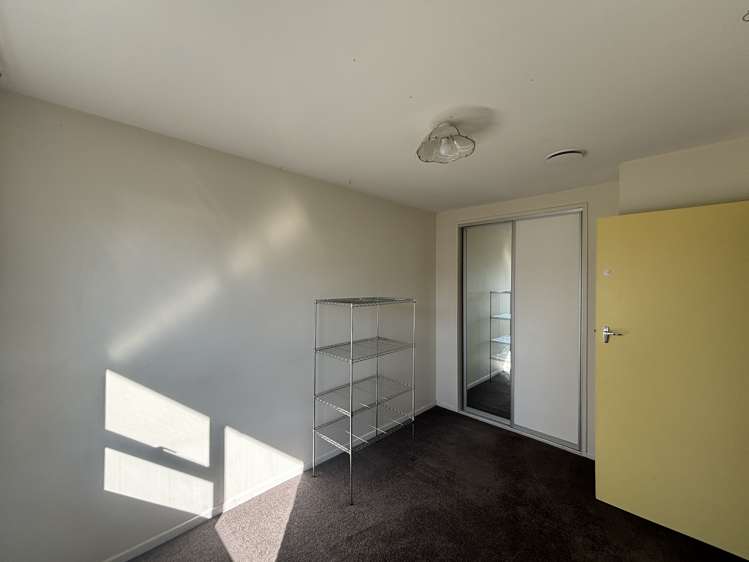 2/557 Gloucester Street Linwood_5