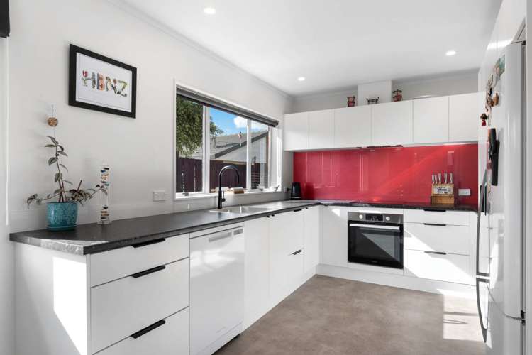 11/55 Mountain Road Mangere Bridge_9