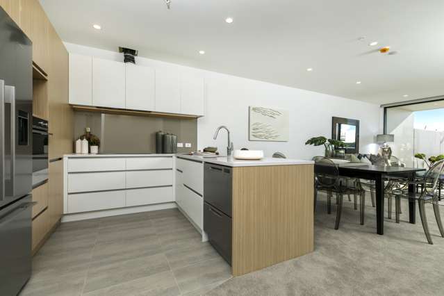Apartment 201 Beach and Cavalli Apartments Long Bay_4
