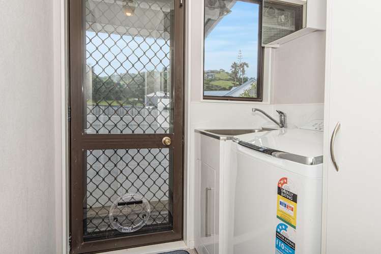 1 Glengarry Lane Tamaterau_11