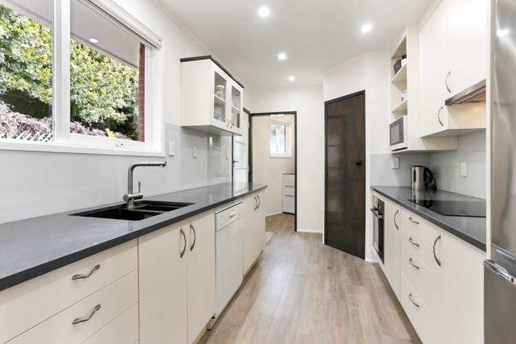 8 Cosy Place Howick_12