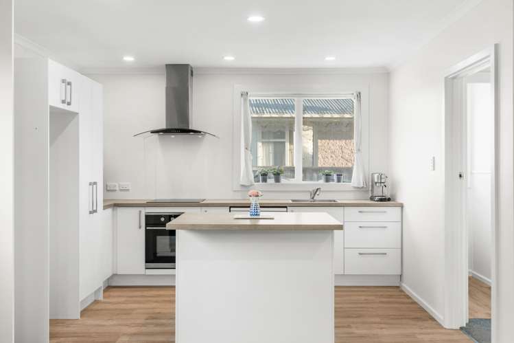 70 Reynolds Avenue Bishopdale_4