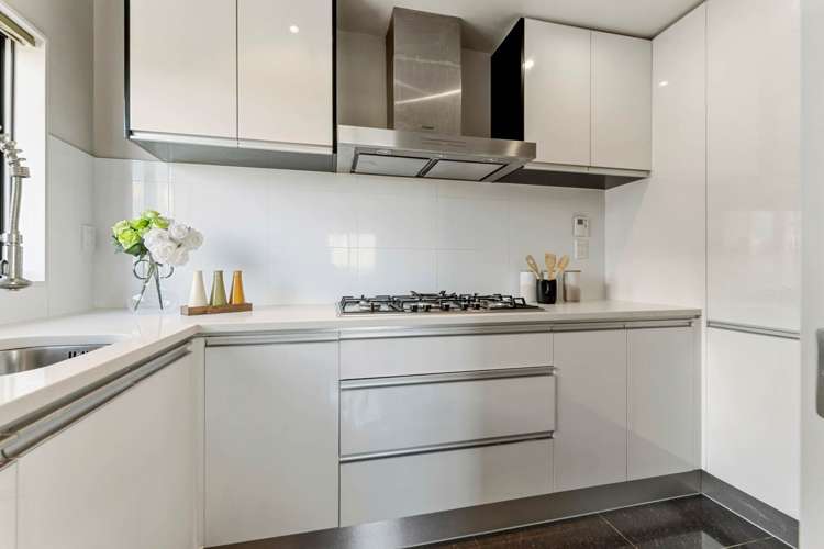 23 Bintulu Place Fairview Heights_7