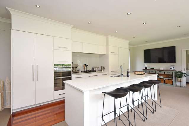 47 Matua Grove Otatara_2