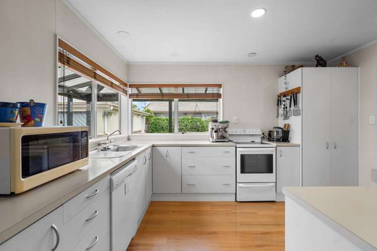 9 Cromwell Drive Fitzroy_4