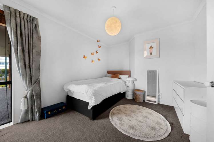 24 St Clair Place Browns Bay_21