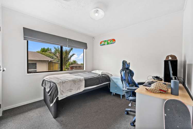 45 John Dee Crescent Red Beach_14