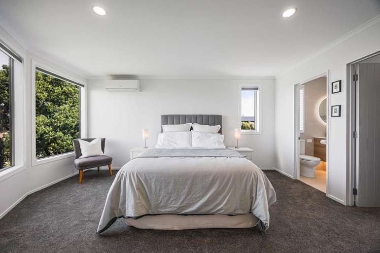 1/29A Seaview Road Castor Bay_22