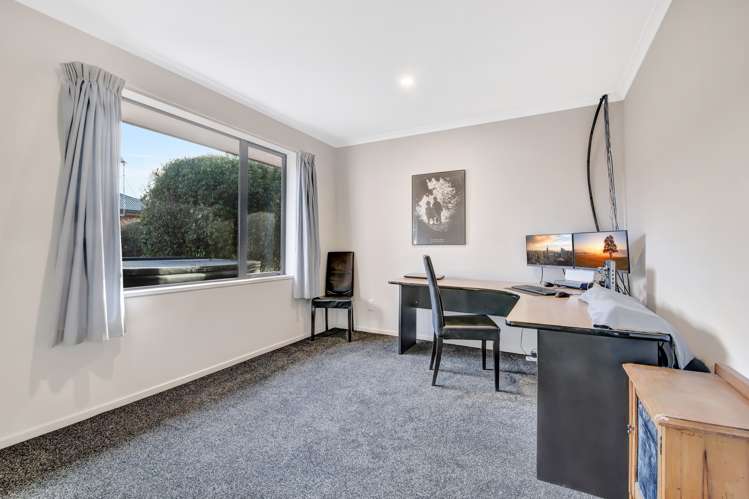 9 Stanwood Grove Darfield_14