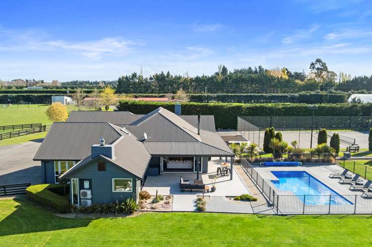 13 Bramleys Road Flaxton_38