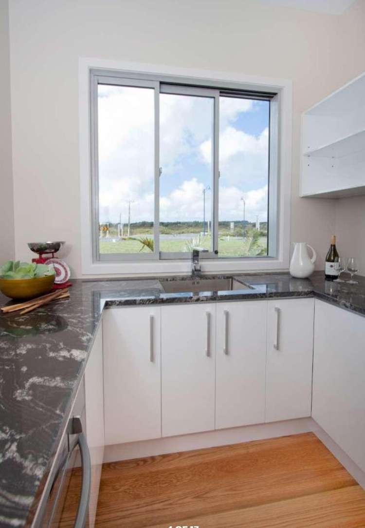 4 Rauiri Drive Marsden Cove_4