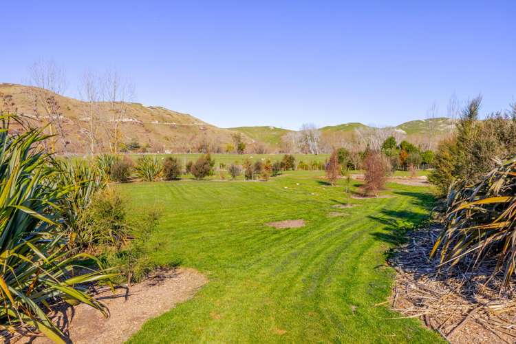 40 River Road Otane_20