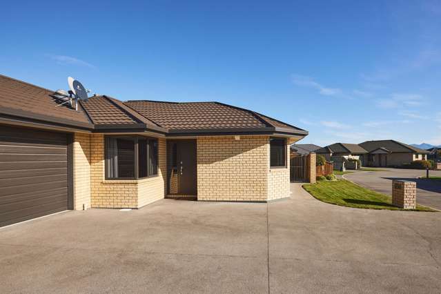 10 Ara Drive Redwoodtown_2